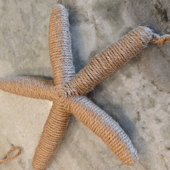 Two Raffia Starfish, NWT! - Picture 3 of 5